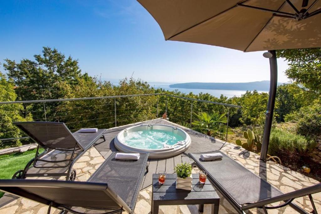 Villa Surina Мошченице Экстерьер фото